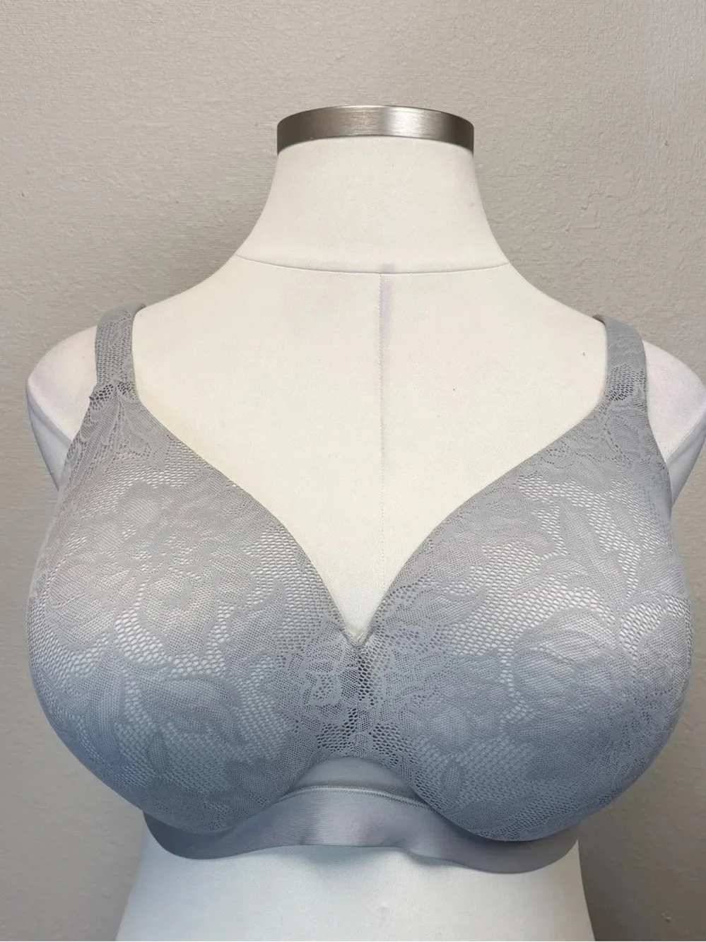 Cacique Gray Lace Lightly Lined Full Coverage Bra - Size 52D
